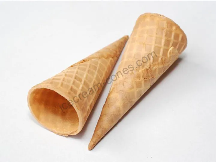 Côns de gelado crocantes